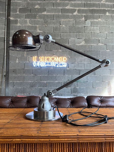 Lampe d'atelier industrielle Jieldé vintage à 2 bras restaurée