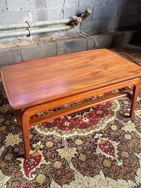 Table basse scandinave vintage Mogens Kold par Arne Hovmand-Olsen en teck - Années 60