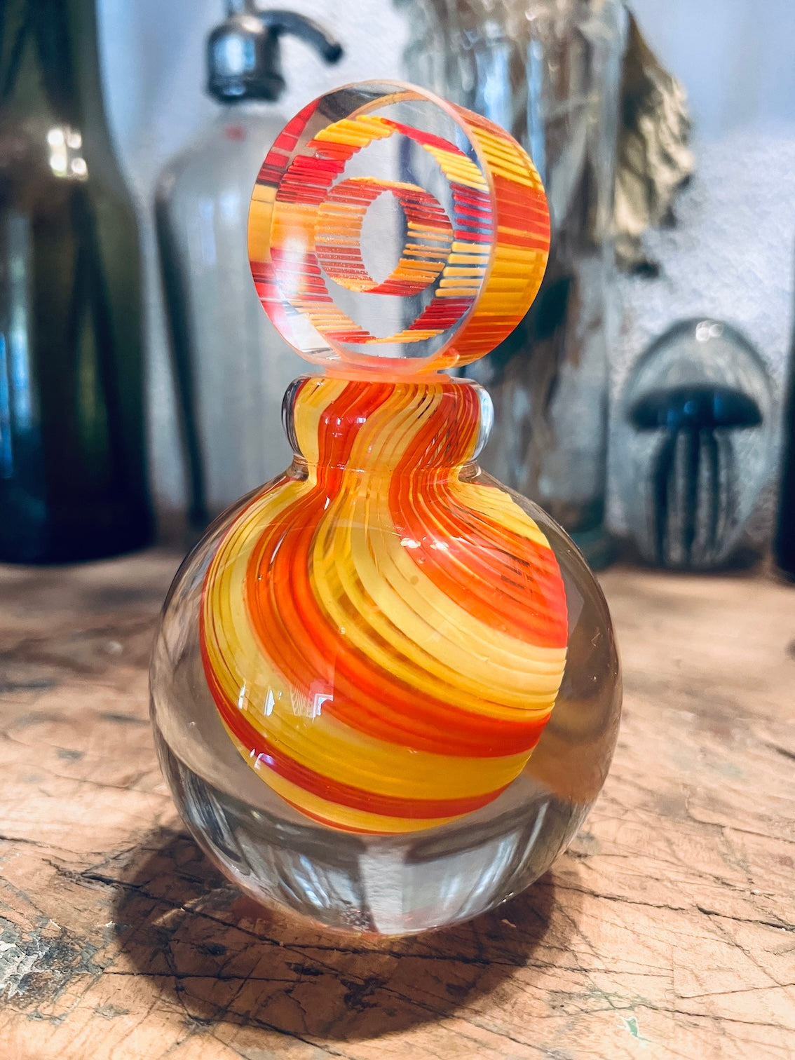 Flacon de parfum vintage en verre de Murano soufflé à la bouche