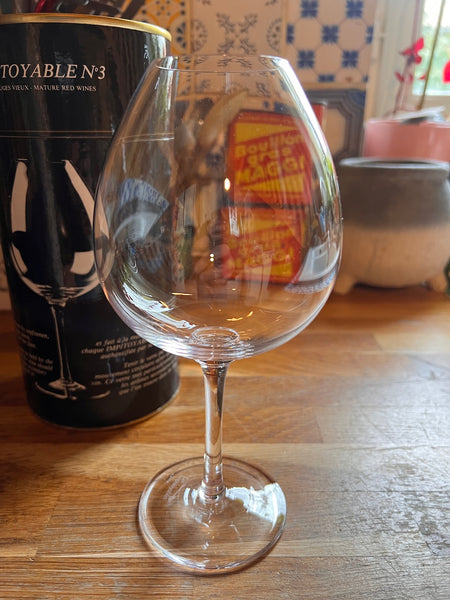 Verre de dégustation vintage Impitoyable N°3 en cristal pour vins rouges vieux - 1984