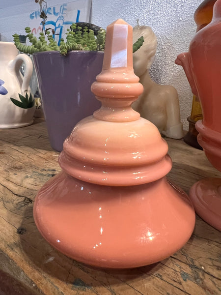 Pot à couvercle vintage en verre soufflé opaline rose poudrée - Années 60