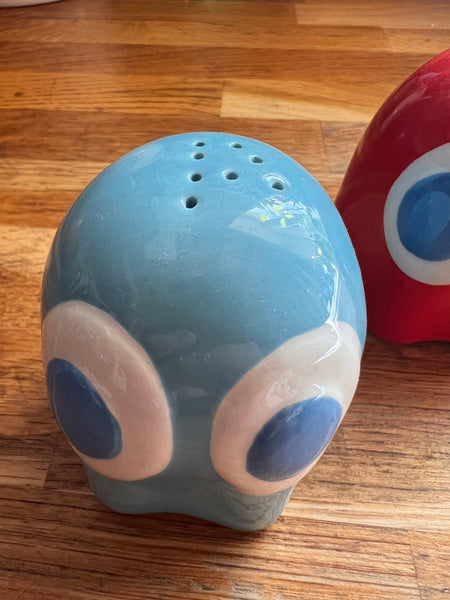 Salière et poivrière Fantôme Pac-Man vintage en céramique