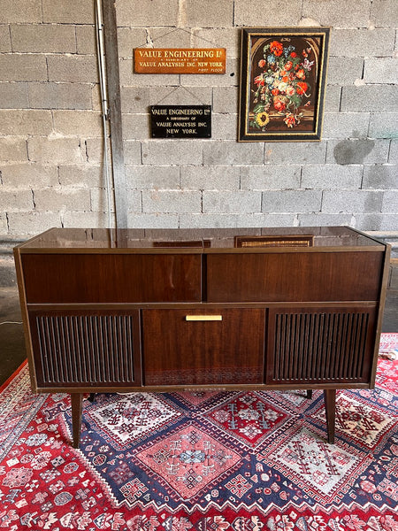 Meuble HIFI enfilade vintage radio / tourne-disques Telefunken Wien 2464 Stéréo - 1963